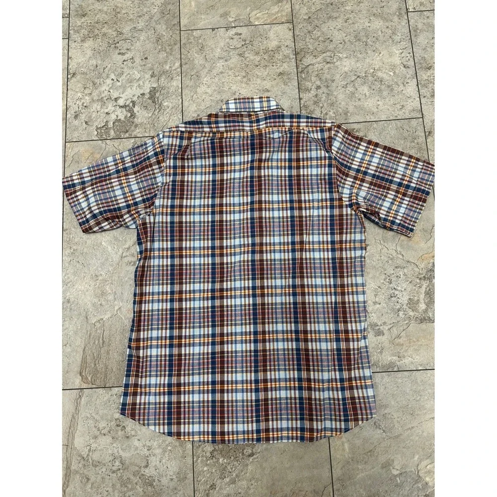 Levi's Tailored For Men Short Sleeve Button Up Plaid Shirt Large‎ Like New